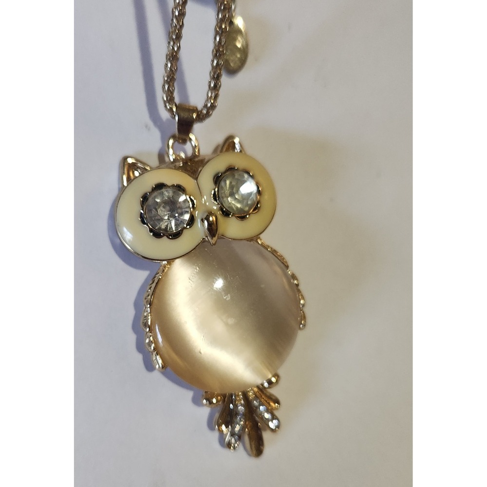 Charming Charlie Gold Tone Owl Pendant Necklace Cream Enamel Crystal Accents